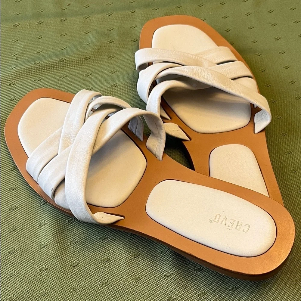 Crevo Women's Cream Cross-Strap Sandals size 8.5